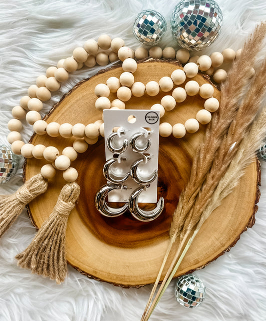 Hadley Huggie Hoops