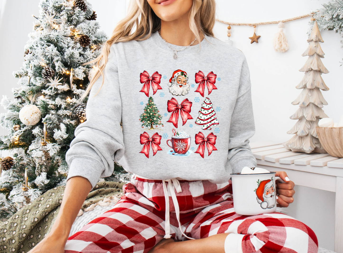 Christmas Coquette Graphic Tee/Crew
