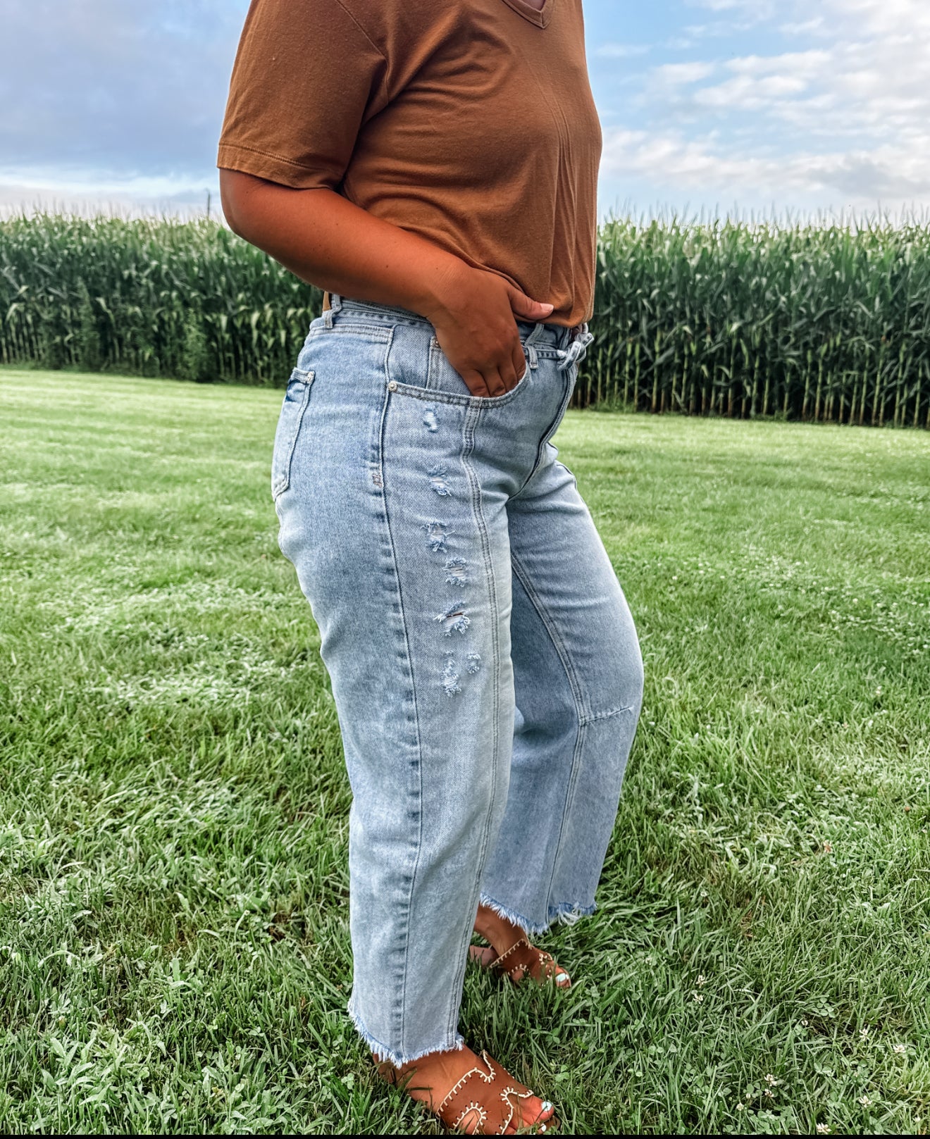 Charming Barrel Jeans