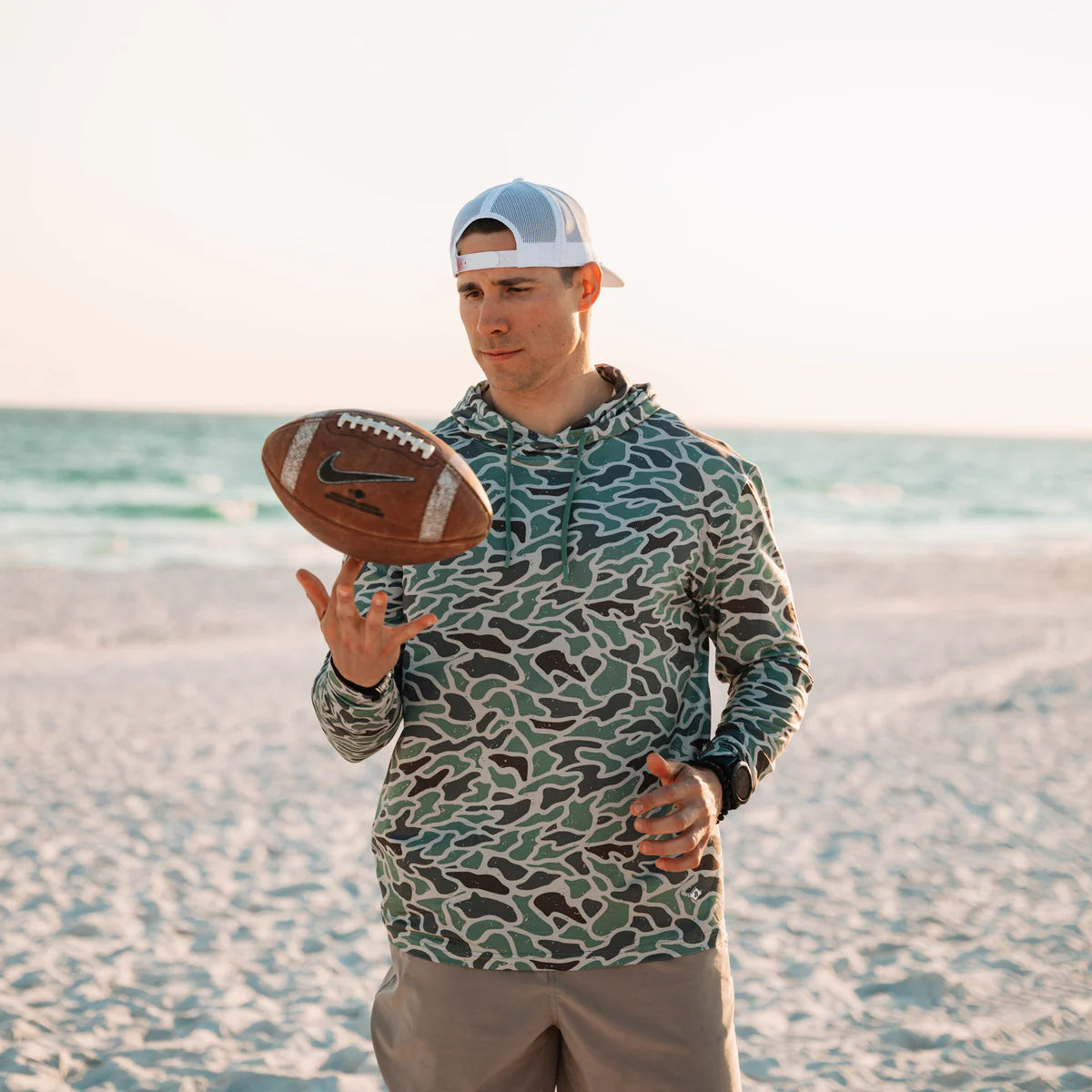 Burlebo Men’s Performance Hoodie