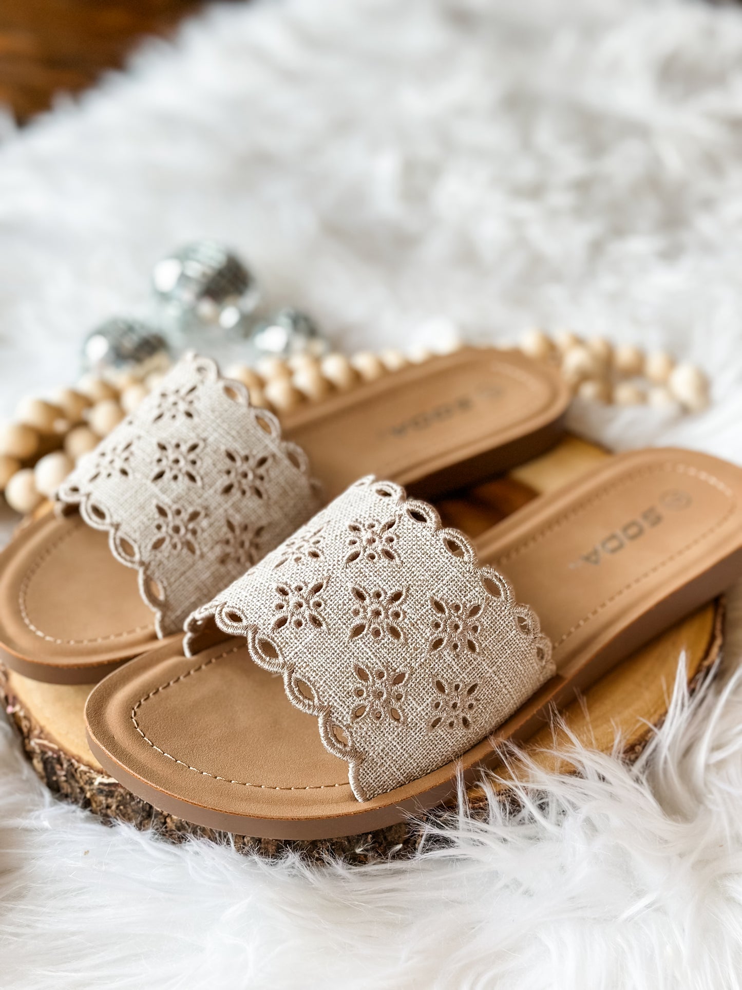 Scholar Sandal