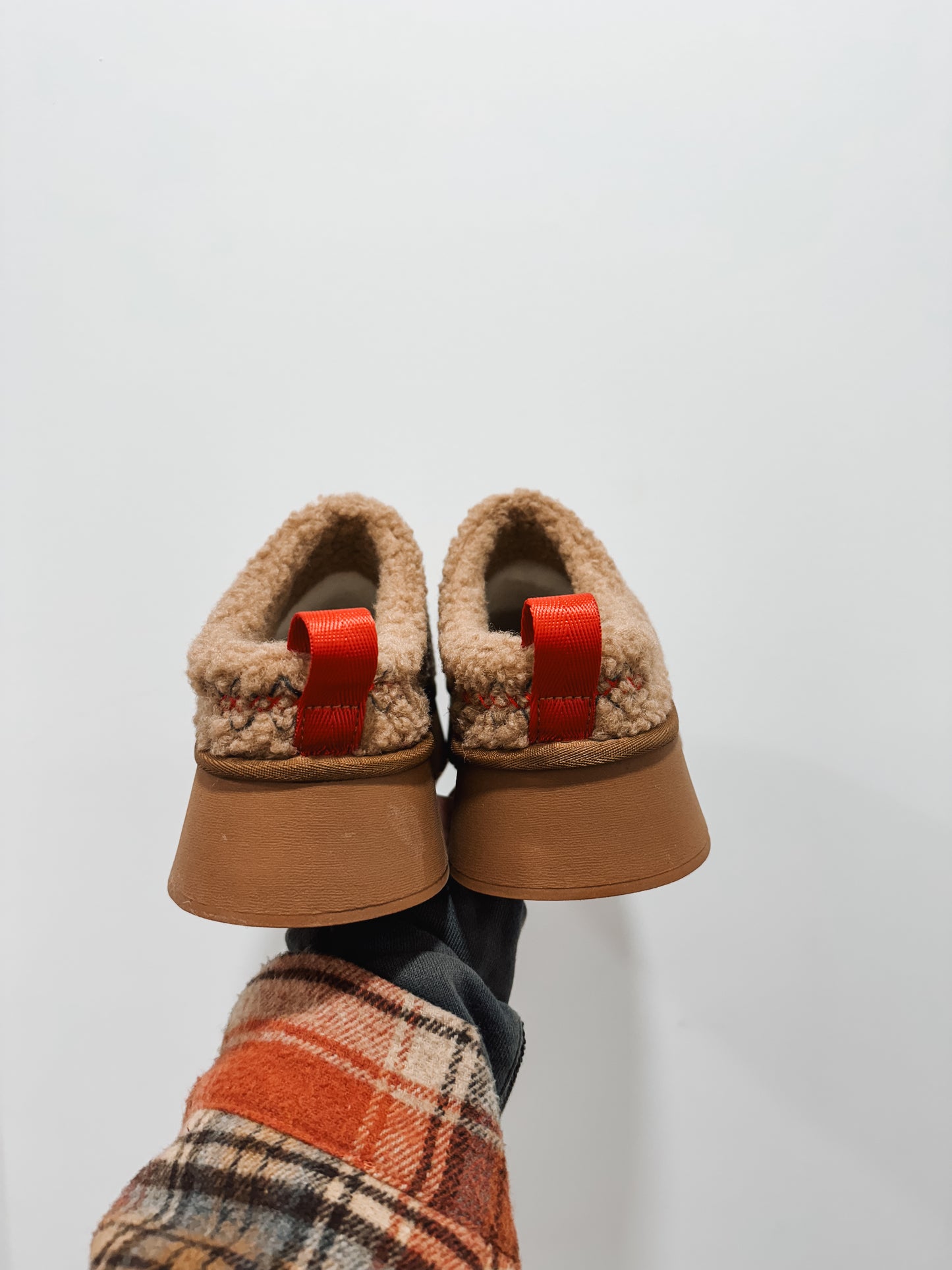 Isaac Fuzzy Slipper