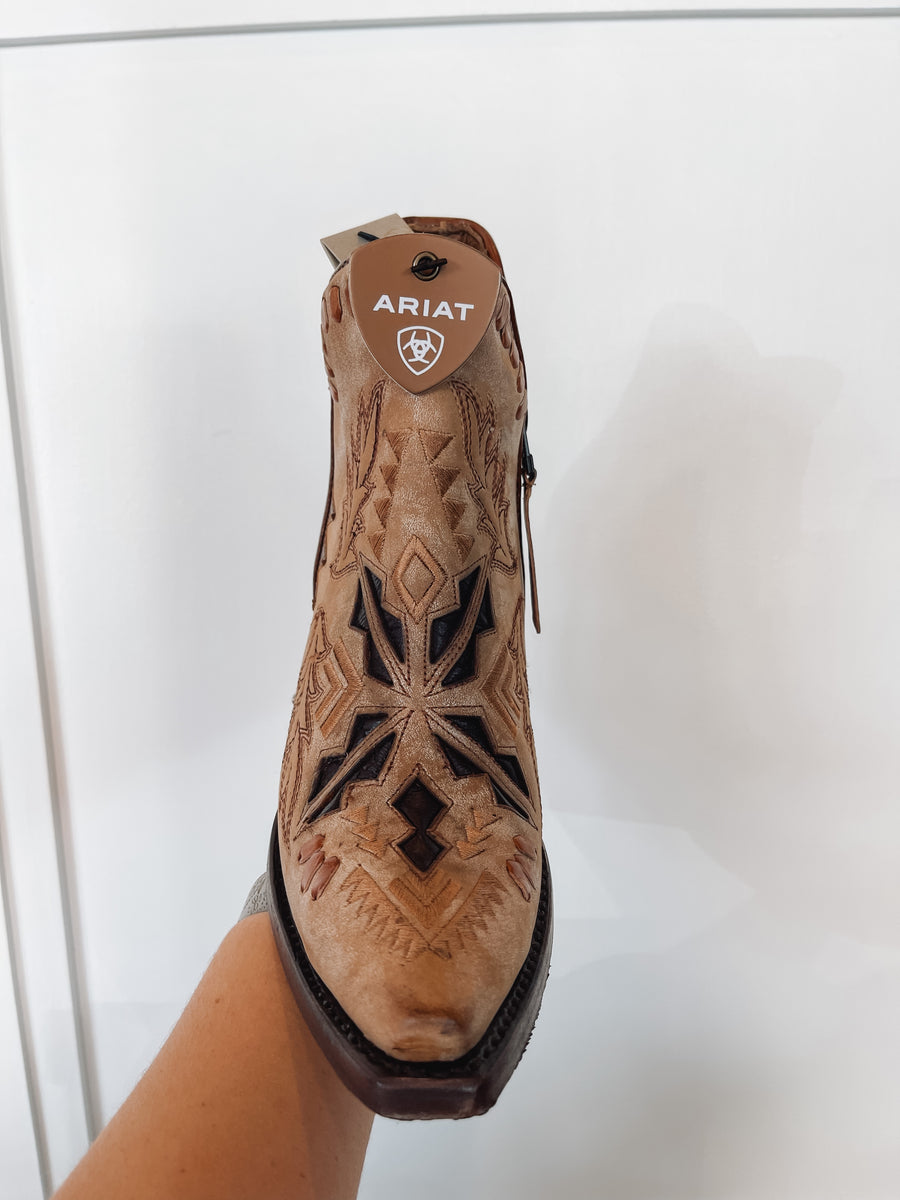 Ariat Mesa Western Boot Top Notch Boutique