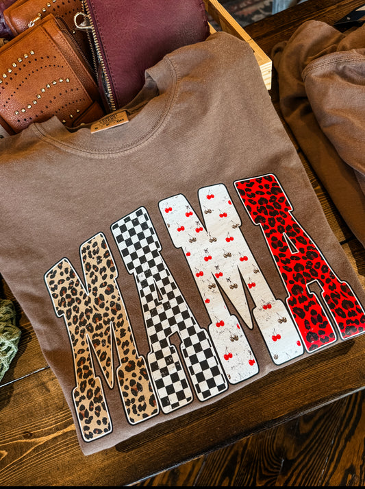 Mama Retro Graphic Tee