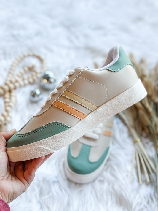 Emmy Sneaker