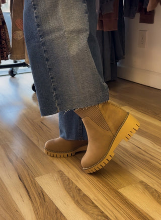 Magnolia Very G Boots