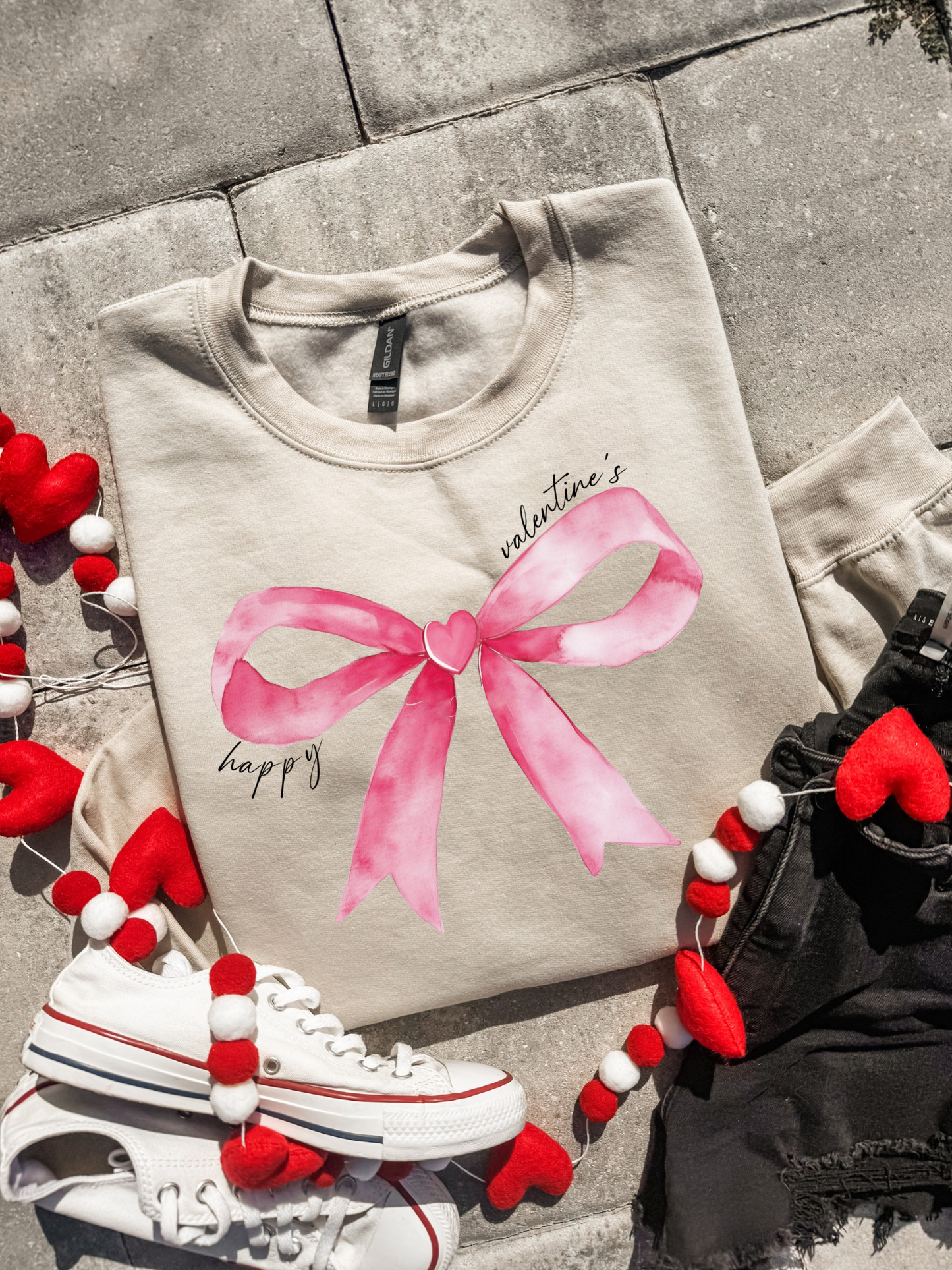 Valentines Bow Graphic Tee/Sweatshirt