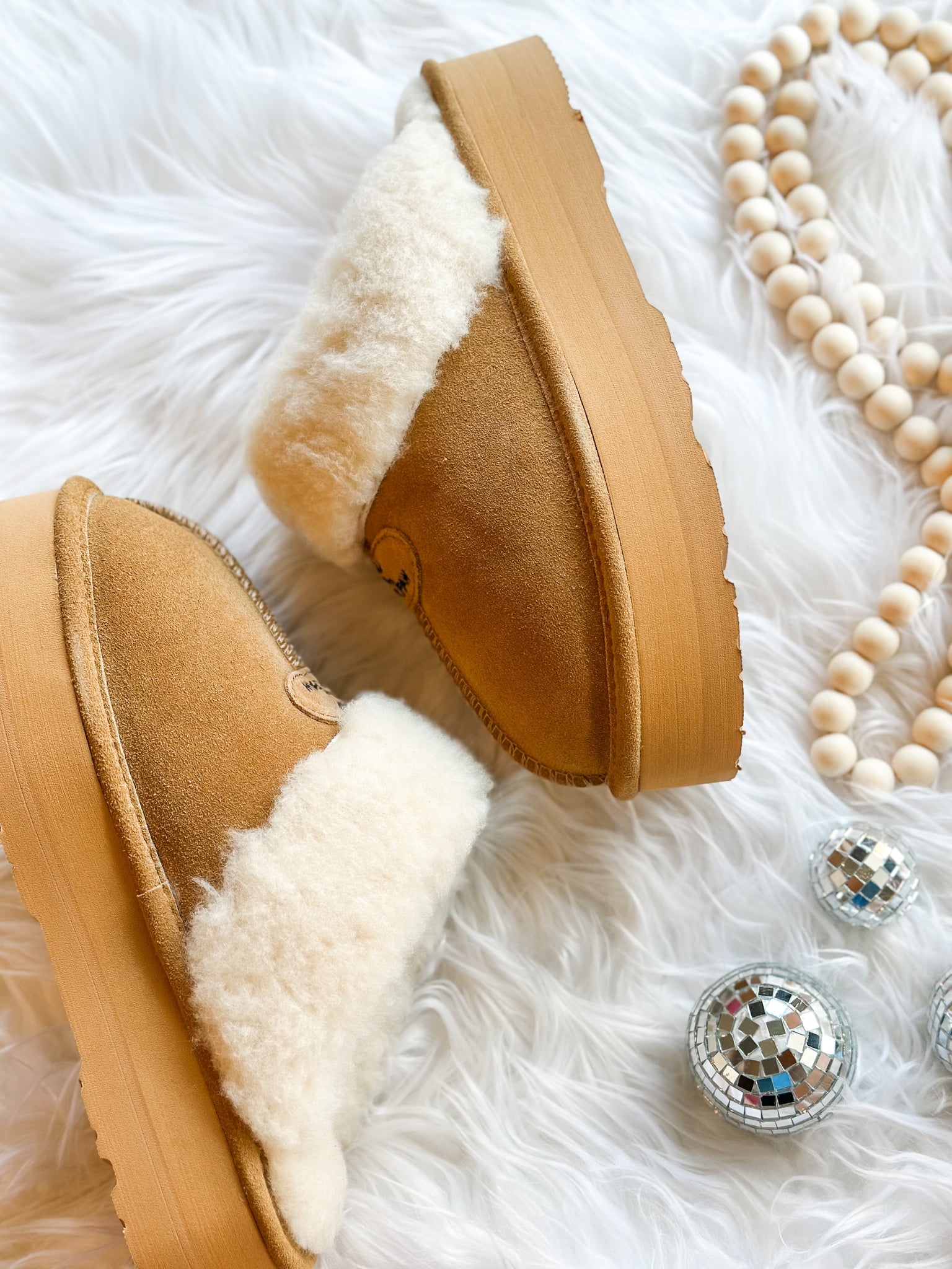 BearPaw Retro Loki Platform Slipper