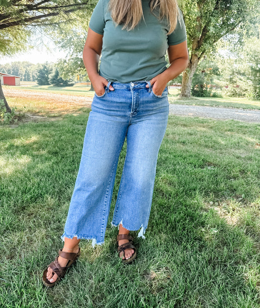 Step Up High Crop Jeans