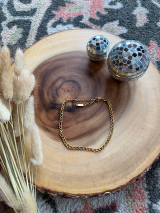 Golden Grace Anklet