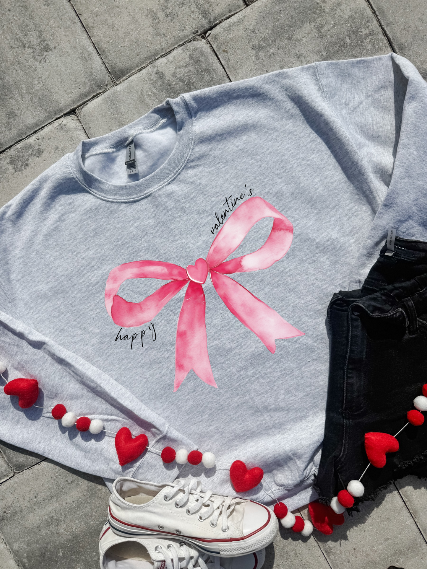 Valentines Bow Graphic Tee/Sweatshirt