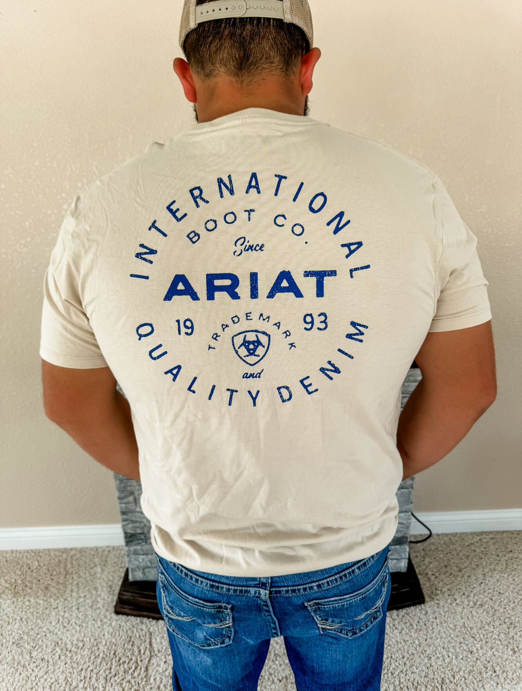 Men’s Ariat Stamped Tee