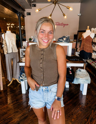 Bella Button Tank