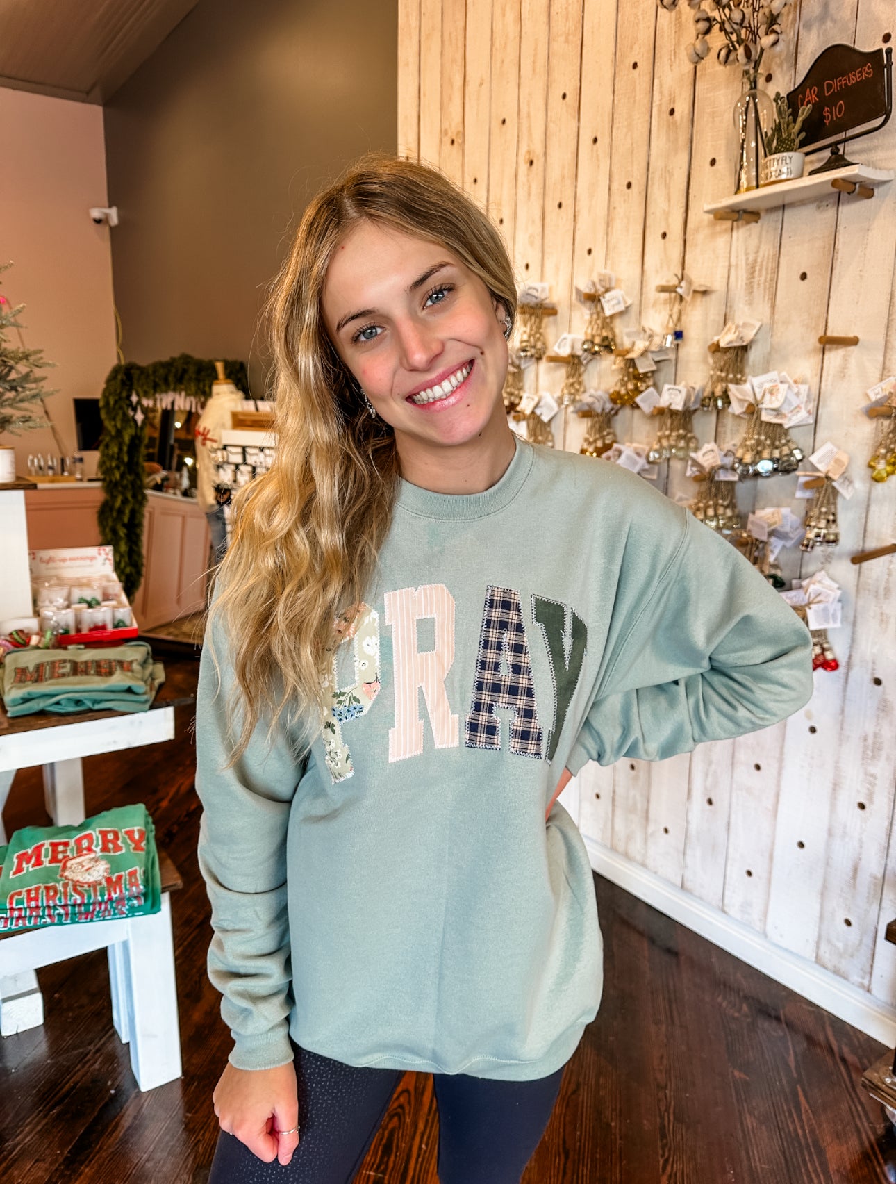 Pray Patch Embroidered Sweatshirt(PREORDER ETA(2/14)