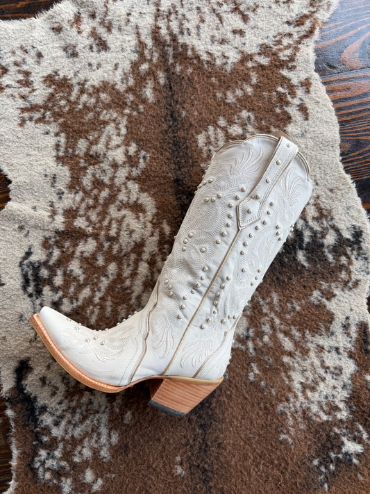 Women’s Ariat Pearl White Boots