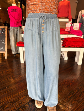 Pleated Pull On Pant