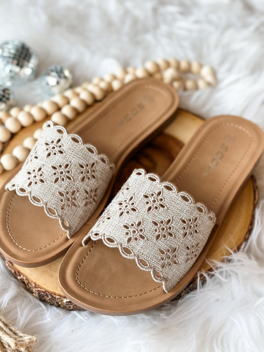 Scholar Sandal