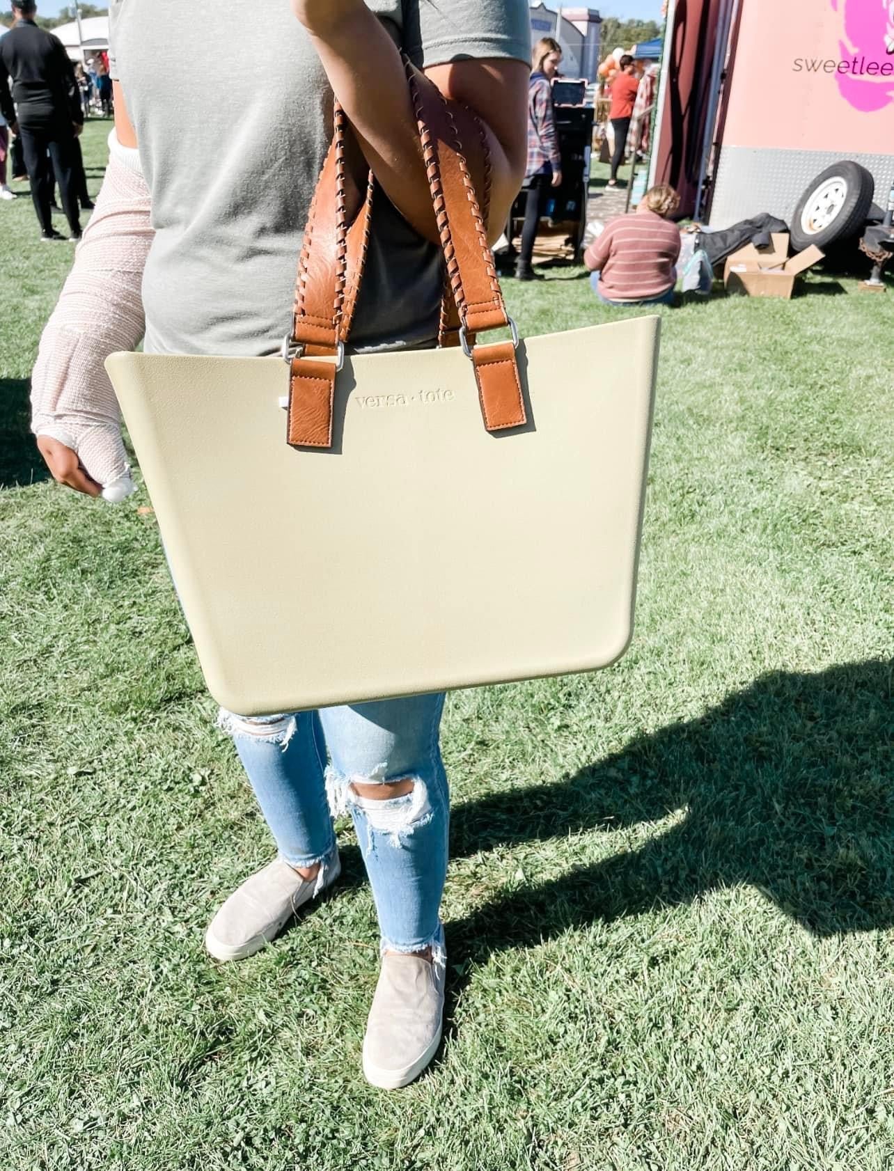 Carrie Versa Tote
